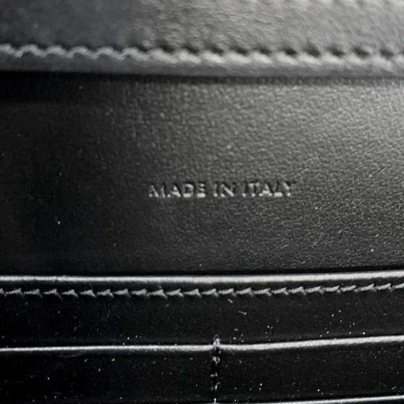 Celine Triomphe Chain Wallet Black - Picture 13 of 14